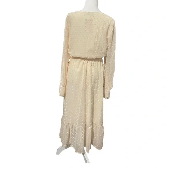 NWT women’s casual cream color long sleeve dress.  Size Medium - Picture 3 of 5